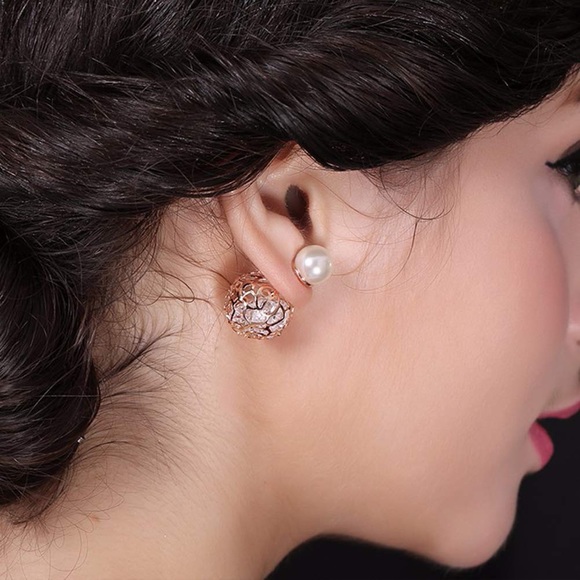 Front to Back flower ball earrings - Picture 3 of 3